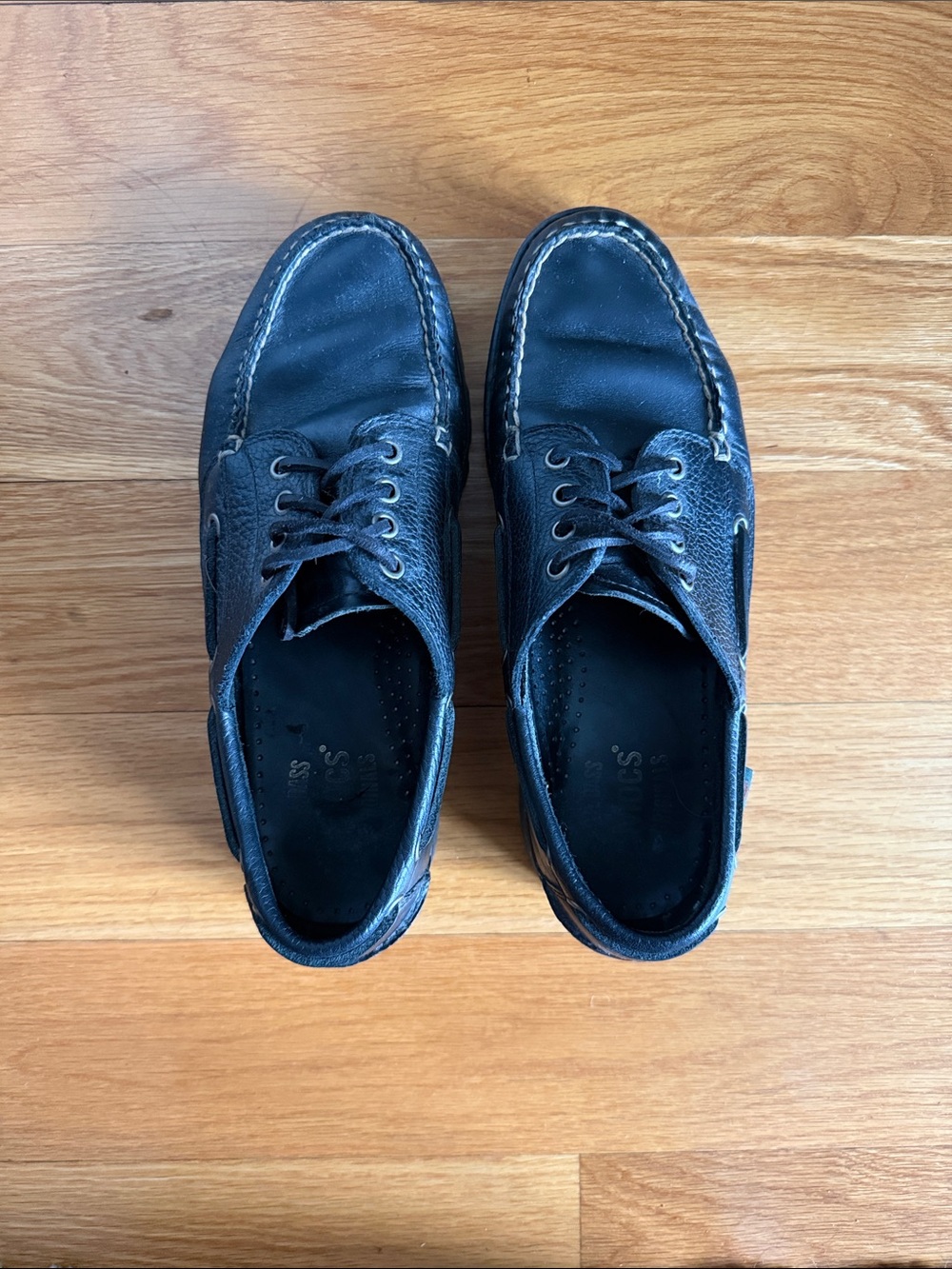 G.H.BASS Ranger Camp Moc in Black - Size 9